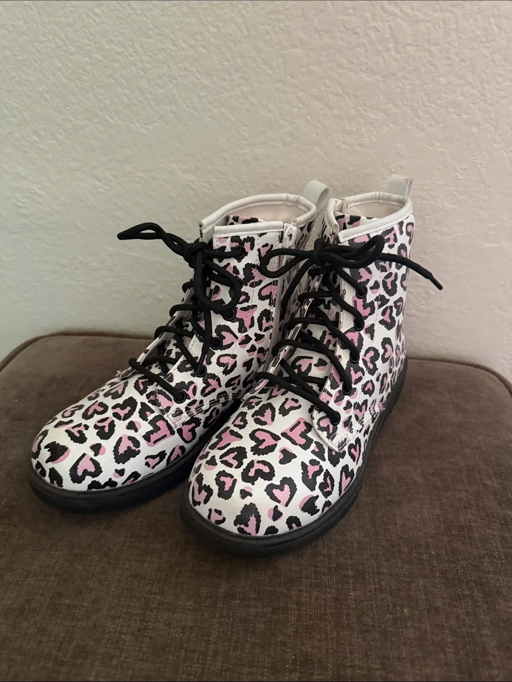 Sketchers Girls Gravlen Lace-Up Boots